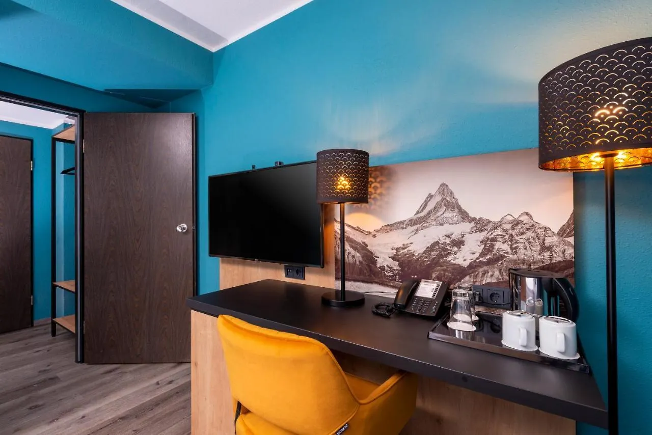 Mercure Hotel Munchen Neuperlach Sud Munich